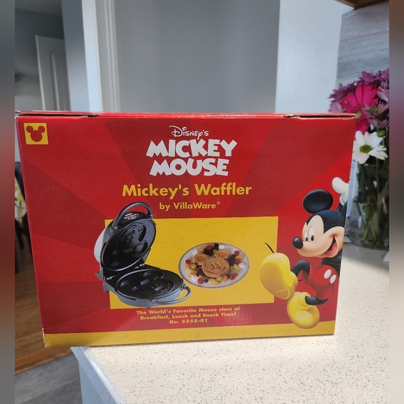 Villaware Other - NEW VillaWare Mickey's Waffler Mouse Maker